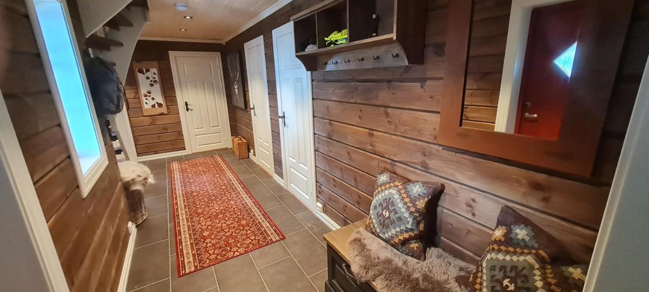 Malangen Lodge Mestervik エクステリア 写真